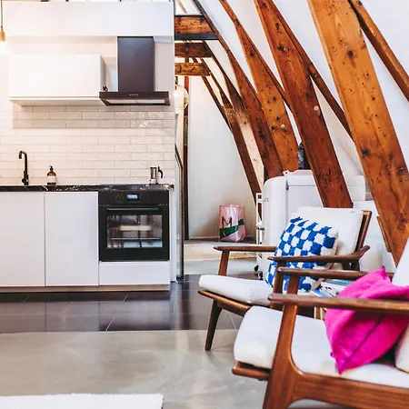 B&B Holm-2
